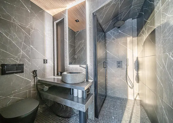 Kaira Yllaes By Aavalevi וילה *