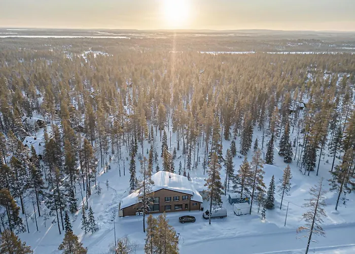 Kaira Yllaes By Aavalevi * Ylläsjärvi